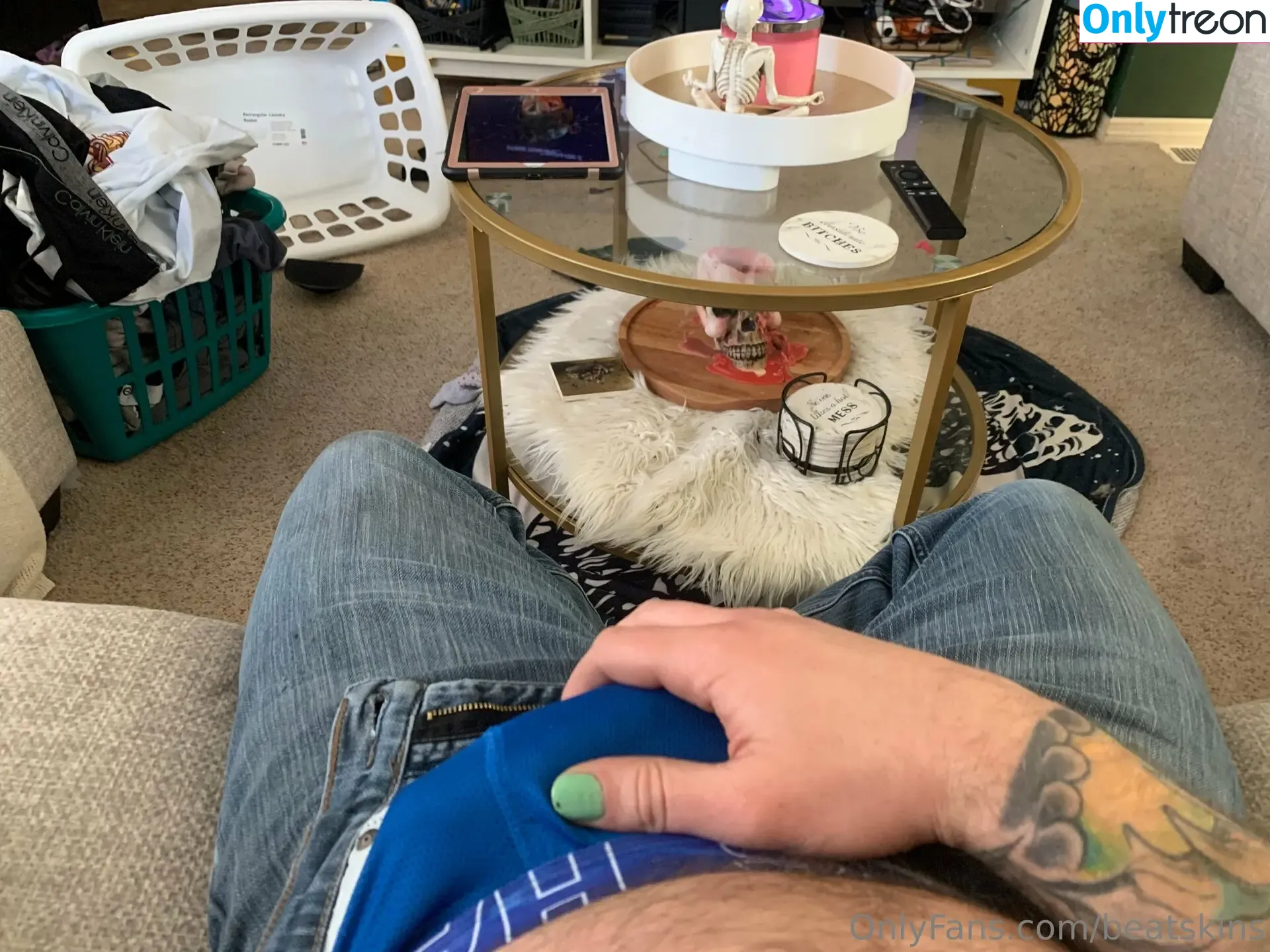 beatskins nude photo #0033 (thebearskinsband)
