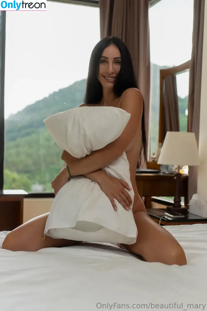 beautiful_mary nude photo #0006 (adventure_mary1)