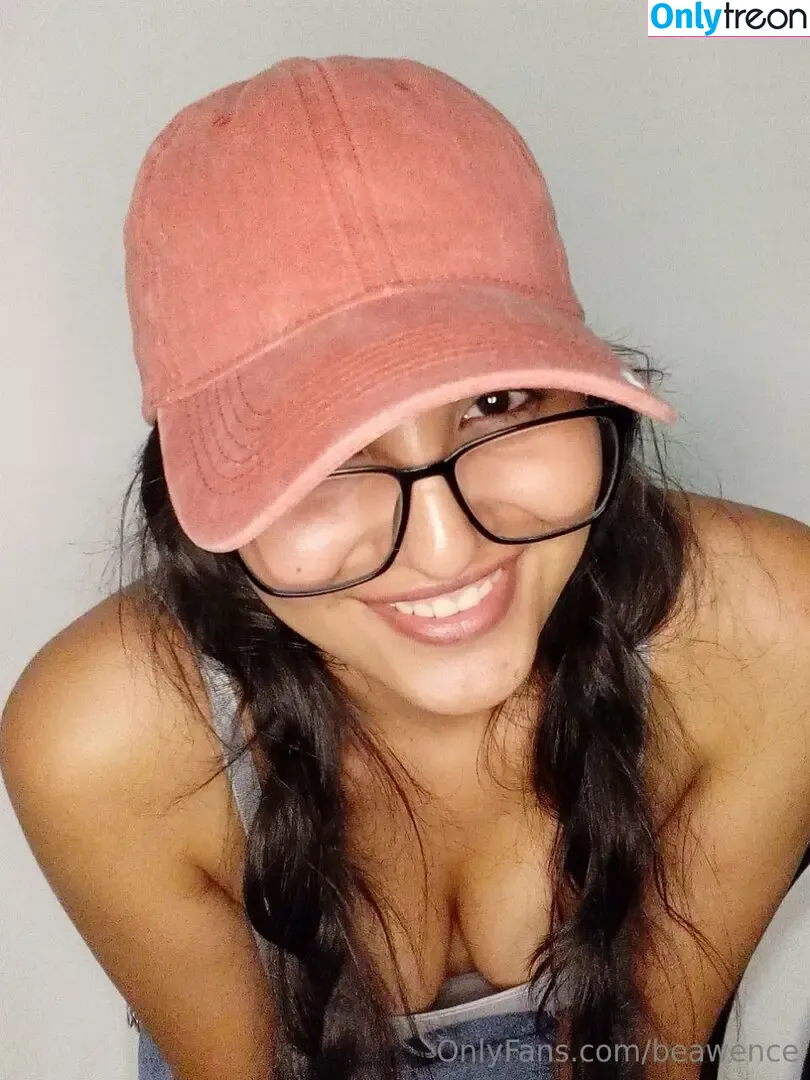 beawenceof nude photo #0002 (beawence69)