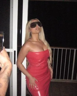 Bebe Rexha / beberexha / skylinevexx nude photo #0014
