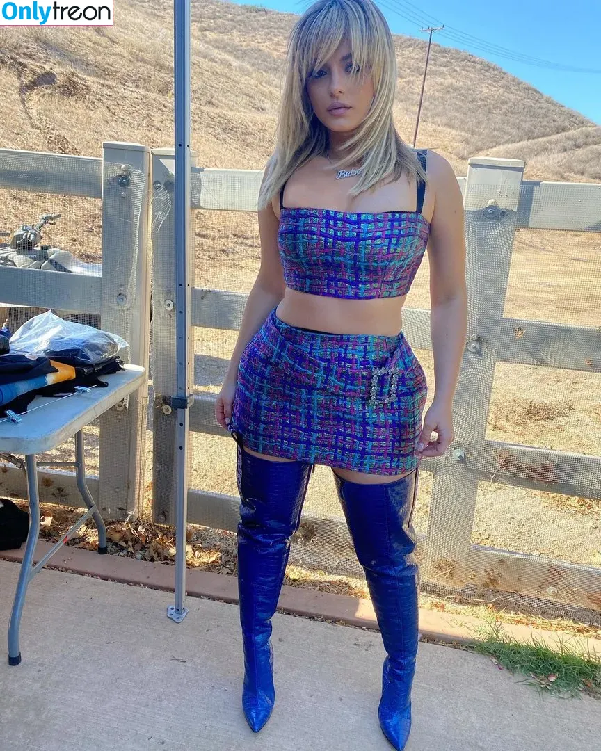 Bebe Rexha nude photo #0019 (beberexha / skylinevexx)
