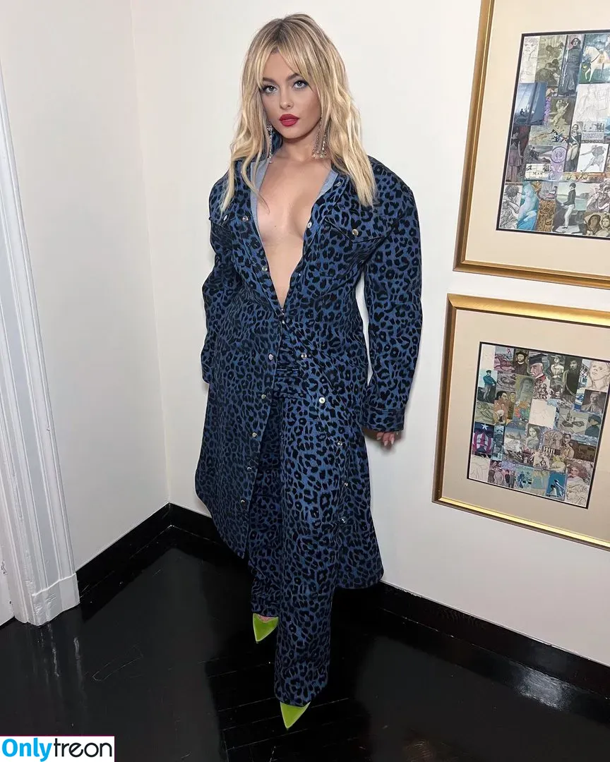 Bebe Rexha nude photo #0036 (beberexha / skylinevexx)