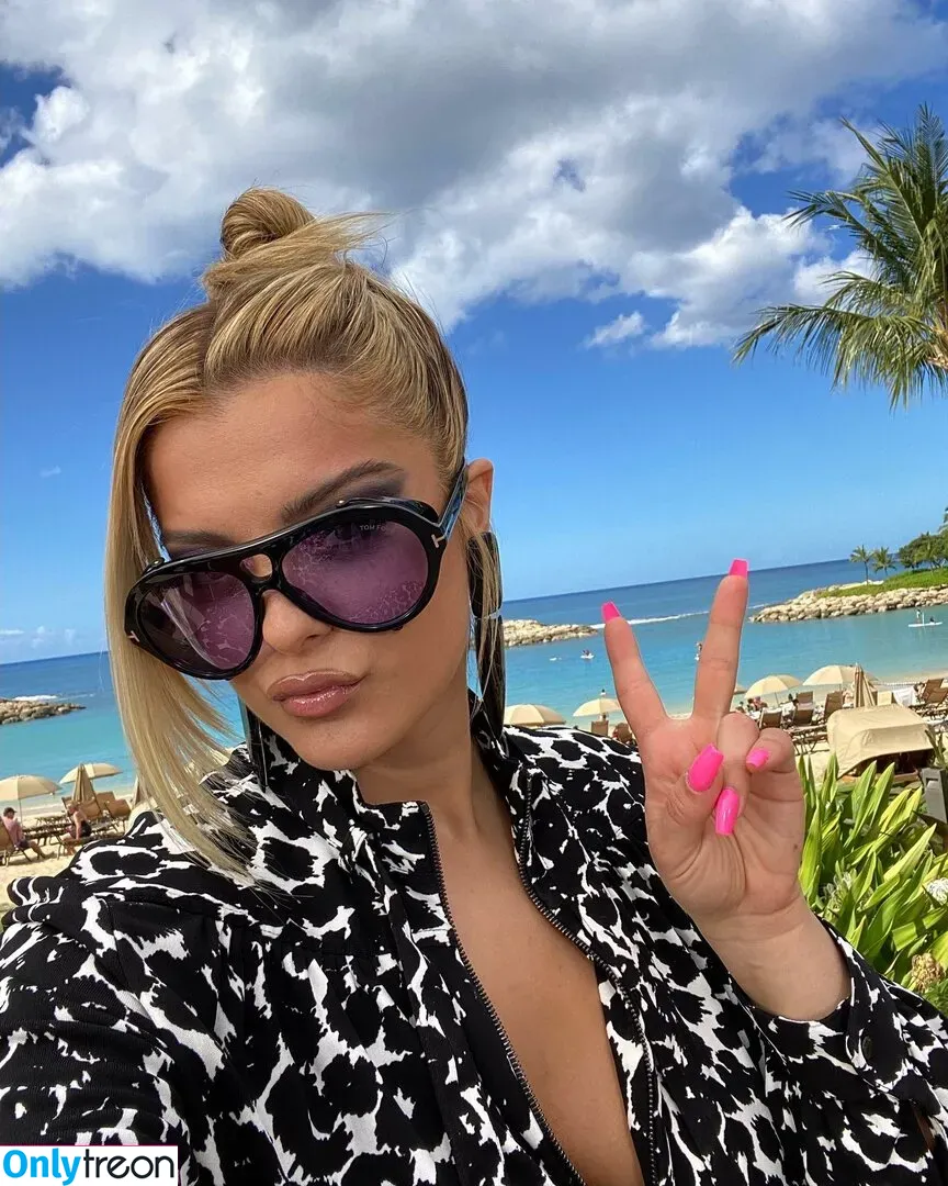 Bebe Rexha nude photo #0078 (beberexha / skylinevexx)