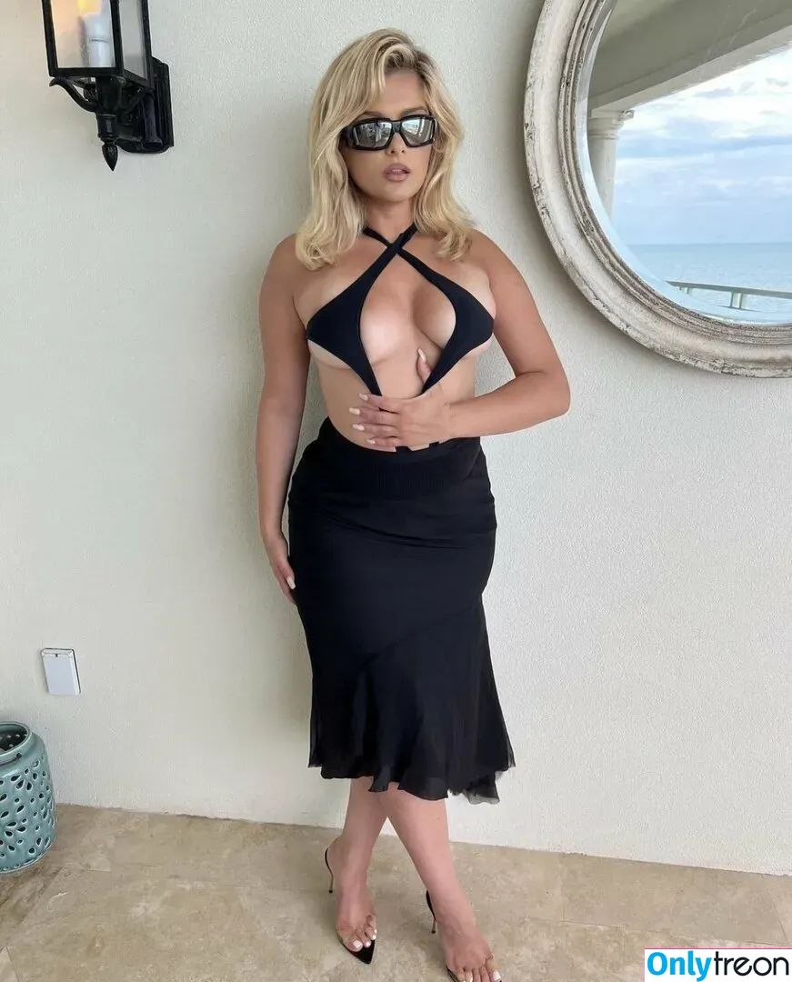 Bebe Rexha nude photo #0092 (beberexha / skylinevexx)