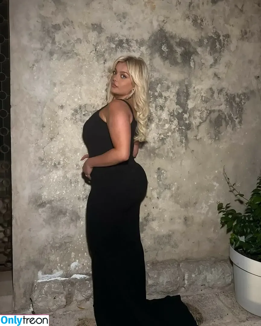 Bebe Rexha nude photo #0906 (beberexha / skylinevexx)