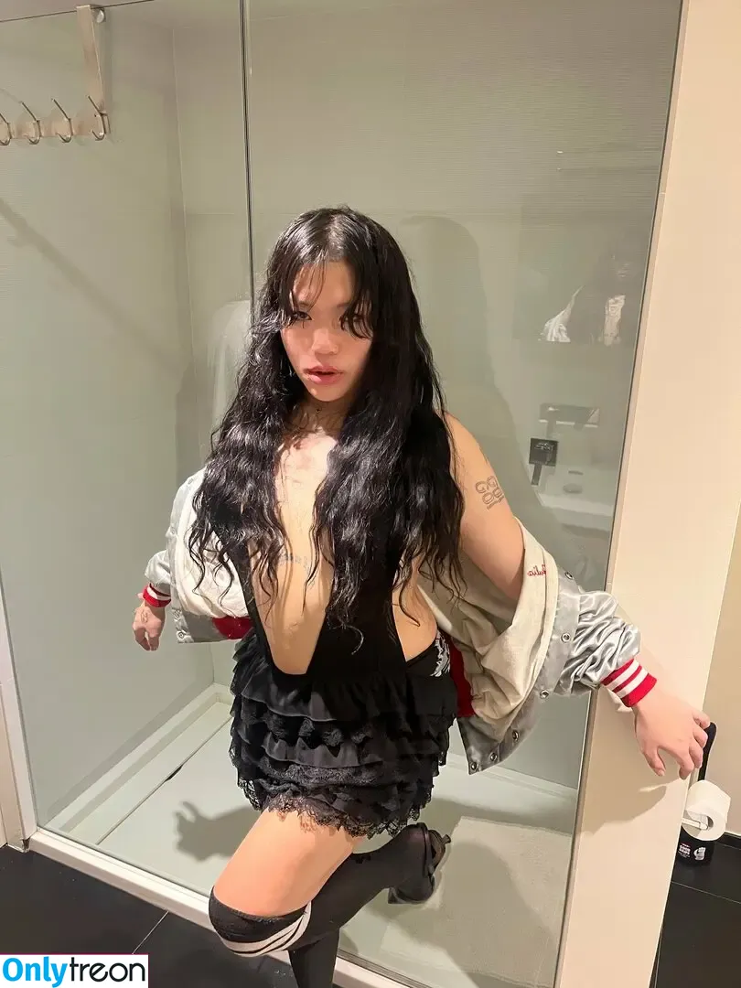 bebemoonx nude photo #0043 (bebemoonx)