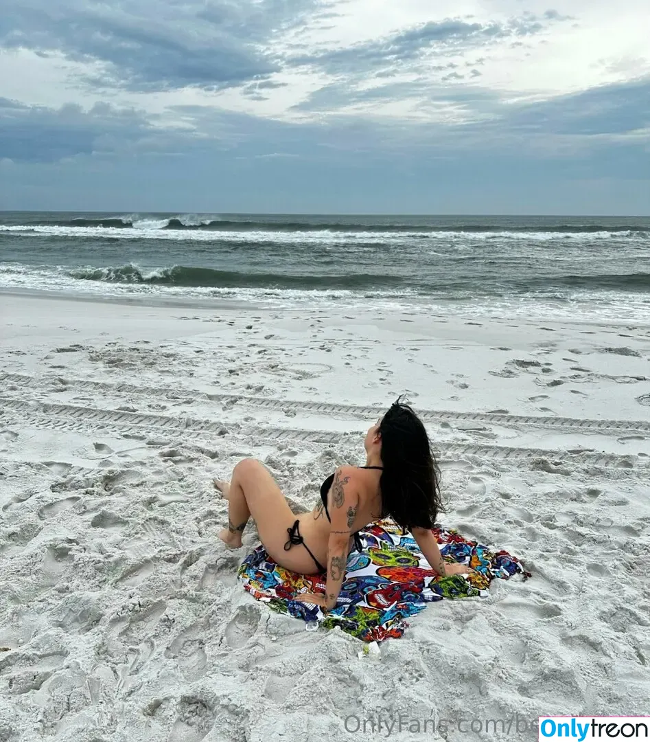 Becca Razzo nude photo #0017 (BeccaRazzo)