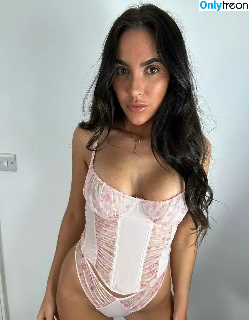 Becky Conlin nude photo #0012 (becksdaisy__ / beckydaisy)