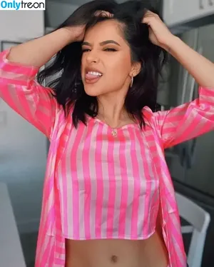 Becky G / Reggaeton singer / iambeckyg / missbeckyfeet nude photo #0001