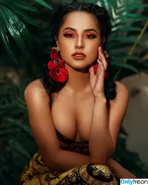 Becky G / Reggaeton singer / iambeckyg / missbeckyfeet nude photo #0034