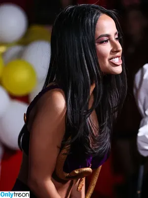 Becky G / Reggaeton singer / iambeckyg / missbeckyfeet nude photo #0222