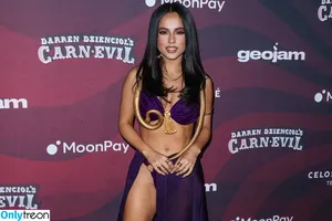 Becky G / Reggaeton singer / iambeckyg / missbeckyfeet nude photo #0235