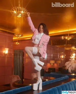 Becky G / Reggaeton singer / iambeckyg / missbeckyfeet nude photo #0272