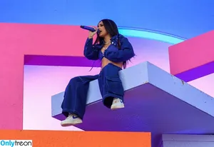 Becky G / Reggaeton singer / iambeckyg / missbeckyfeet nude photo #0336