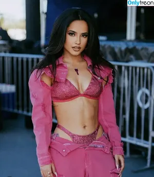 Becky G / Reggaeton singer / iambeckyg / missbeckyfeet nude photo #0370