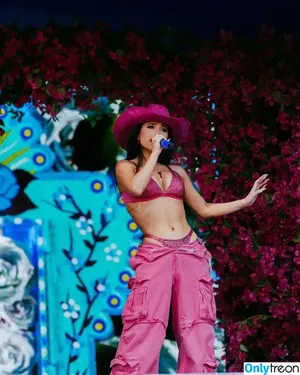 Becky G / Reggaeton singer / iambeckyg / missbeckyfeet nude photo #0373