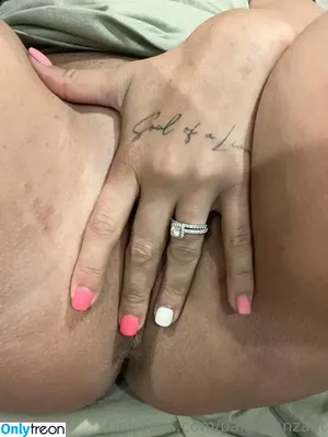 Becky G / Reggaeton singer / iambeckyg / missbeckyfeet nude photo #0547