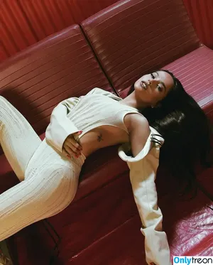 Becky G / Reggaeton singer / iambeckyg / missbeckyfeet nude photo #0589