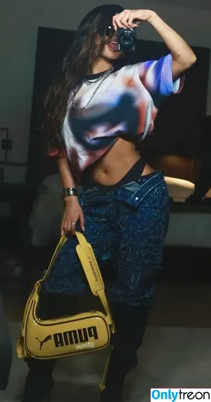 Becky G / Reggaeton singer / iambeckyg / missbeckyfeet nude photo #0715