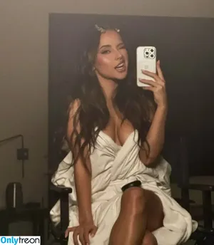 Becky G / Reggaeton singer / iambeckyg / missbeckyfeet nude photo #0721