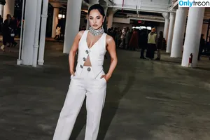 Becky G / Reggaeton singer / iambeckyg / missbeckyfeet nude photo #0775