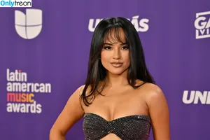 Becky G / Reggaeton singer / iambeckyg / missbeckyfeet nude photo #0939