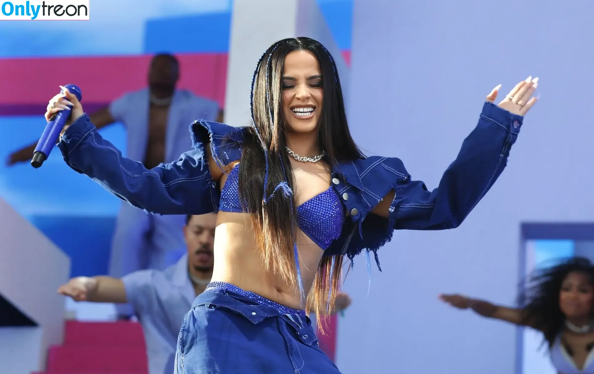 Becky G nude photo #0345 (Reggaeton singer / iambeckyg / missbeckyfeet)