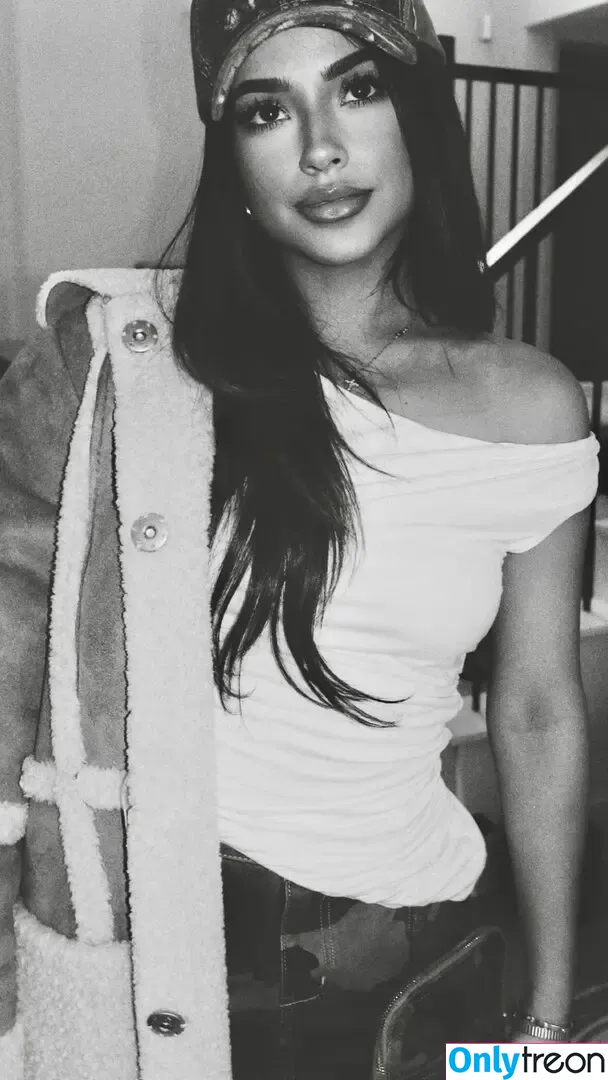 Becky G nude photo #0832 (Reggaeton singer / iambeckyg / missbeckyfeet)