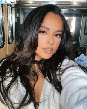 Becky G / Reggaeton singer / iambeckyg / missbeckyfeet nude photo #1037