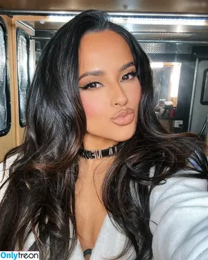 Becky G / Reggaeton singer / iambeckyg / missbeckyfeet nude photo #1048