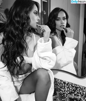 Becky G / Reggaeton singer / iambeckyg / missbeckyfeet nude photo #1069