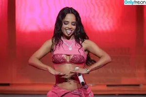 Becky G / Reggaeton singer / iambeckyg / missbeckyfeet nude photo #1108