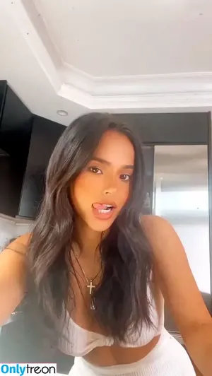 Becky G / Reggaeton singer / iambeckyg / missbeckyfeet nude photo #1126