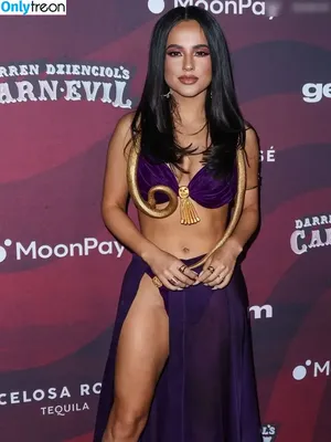 Becky G / Reggaeton singer / iambeckyg / missbeckyfeet nude photo #1205