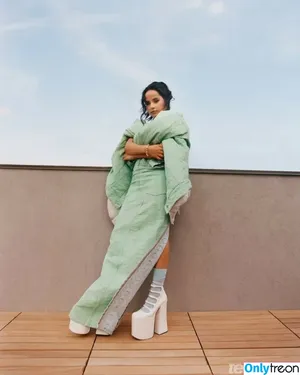 Becky G / Reggaeton singer / iambeckyg / missbeckyfeet nude photo #1245