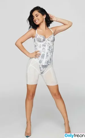 Becky G / Reggaeton singer / iambeckyg / missbeckyfeet nude photo #1284