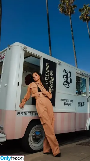 Becky G / Reggaeton singer / iambeckyg / missbeckyfeet nude photo #1303