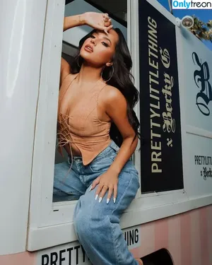 Becky G / Reggaeton singer / iambeckyg / missbeckyfeet nude photo #1304