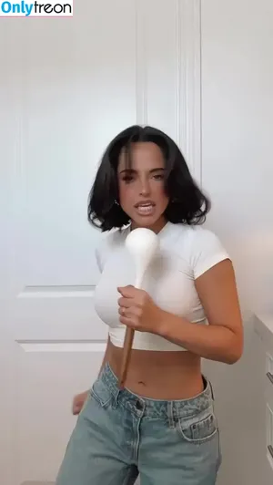 Becky G / Reggaeton singer / iambeckyg / missbeckyfeet nude photo #1349