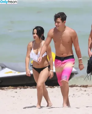 Becky G / Reggaeton singer / iambeckyg / missbeckyfeet nude photo #1367