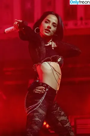 Becky G / Reggaeton singer / iambeckyg / missbeckyfeet nude photo #1450