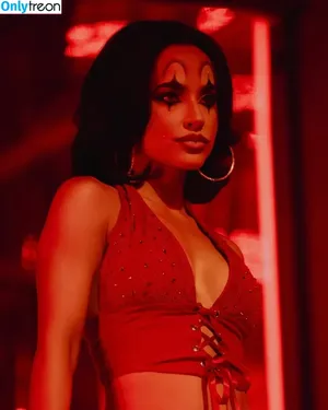 Becky G / Reggaeton singer / iambeckyg / missbeckyfeet nude photo #1468