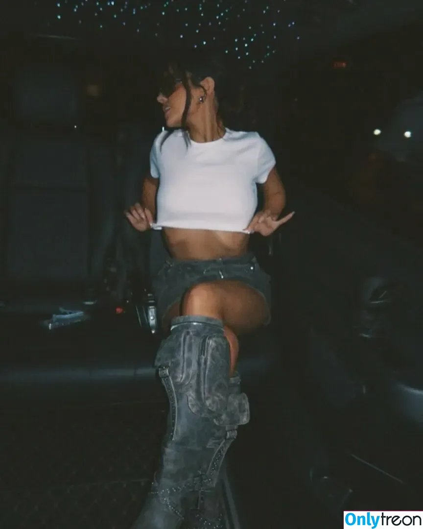 Becky G nude photo #1290 (Reggaeton singer / iambeckyg / missbeckyfeet)