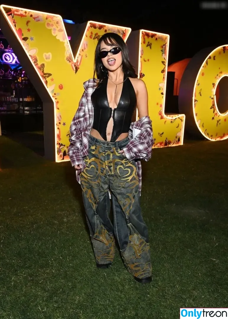 Becky G nude photo #1320 (Reggaeton singer / iambeckyg / missbeckyfeet)
