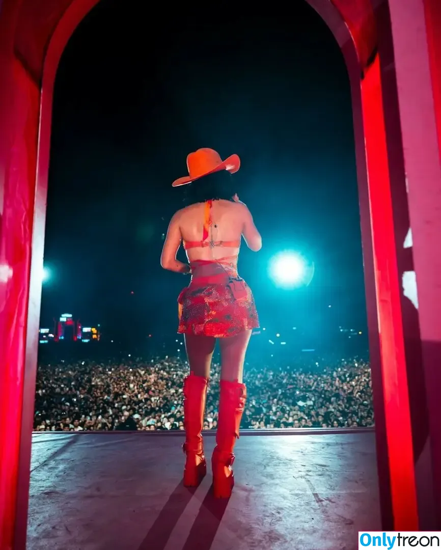 Becky G nude photo #1338 (Reggaeton singer / iambeckyg / missbeckyfeet)