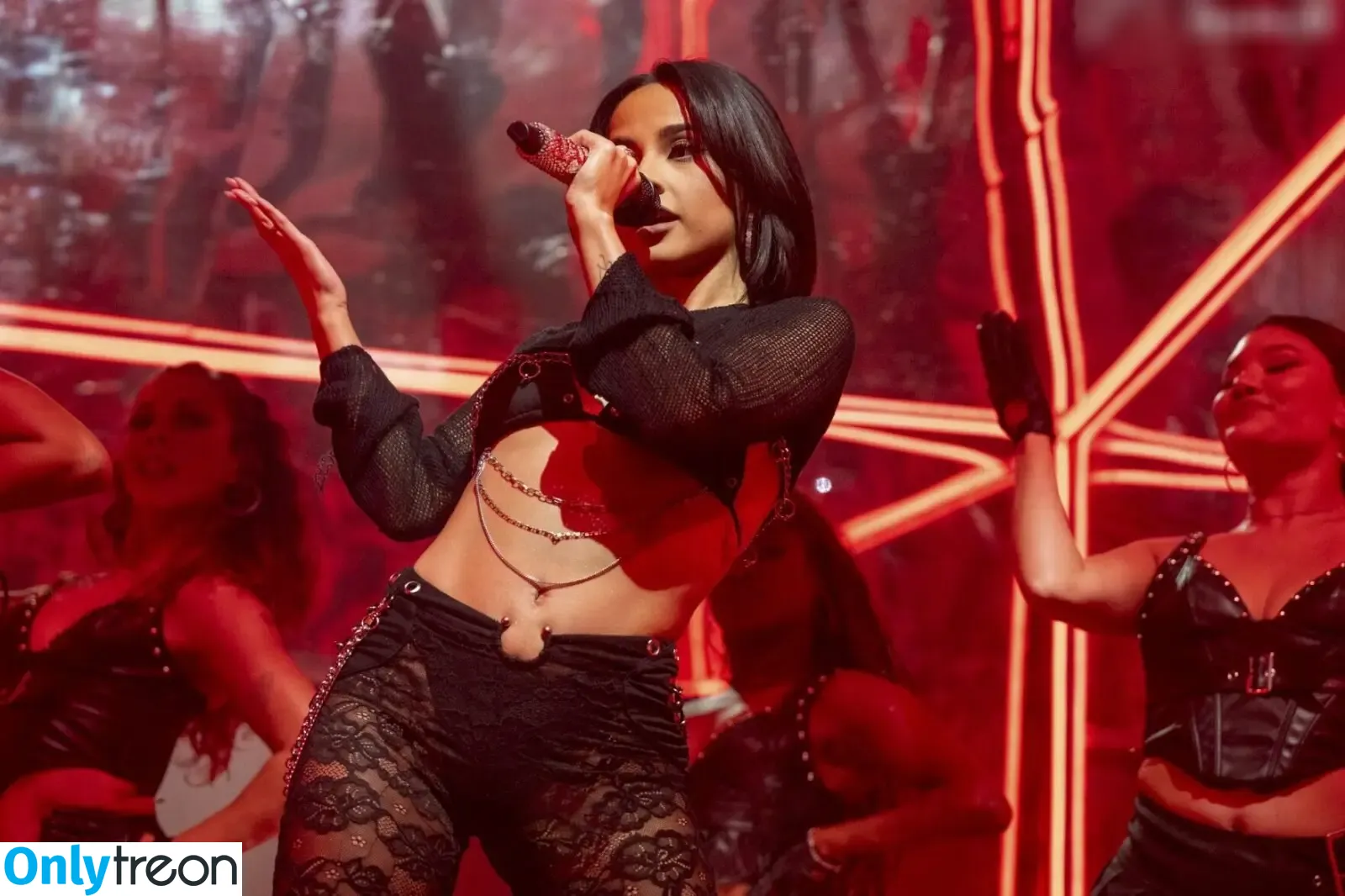 Becky G nude photo #1439 (Reggaeton singer / iambeckyg / missbeckyfeet)