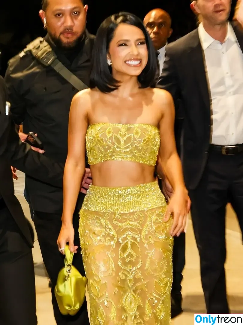 Becky G nude photo #1517 (Reggaeton singer / iambeckyg / missbeckyfeet)