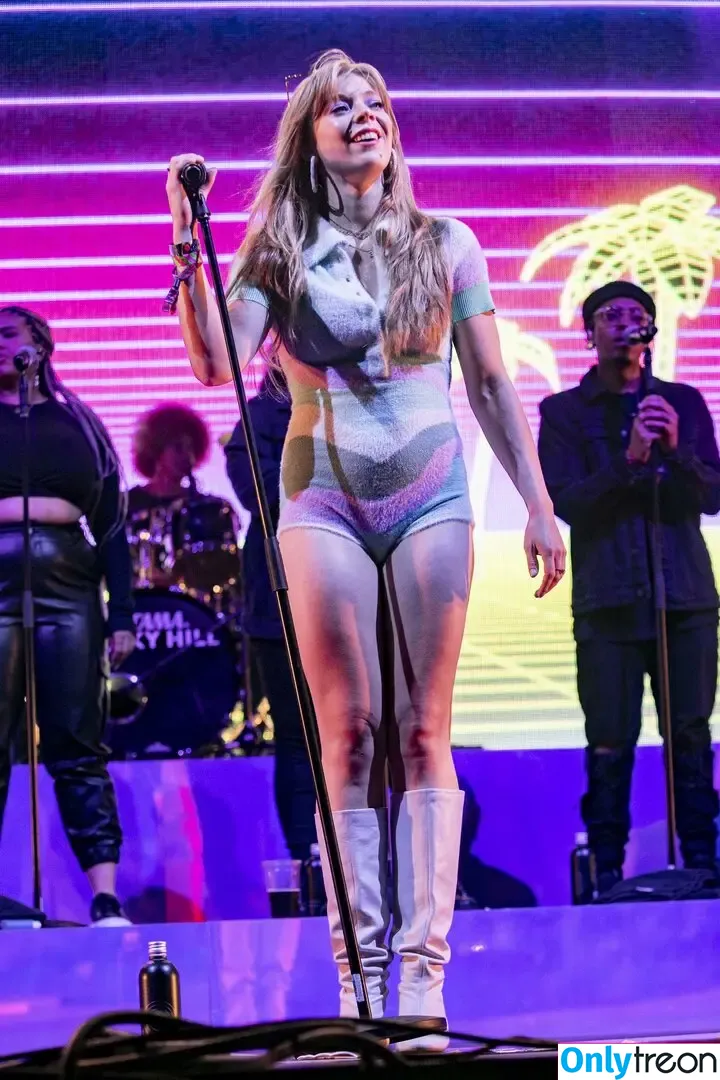 Becky Hill nude photo #0067 (beckyhill)