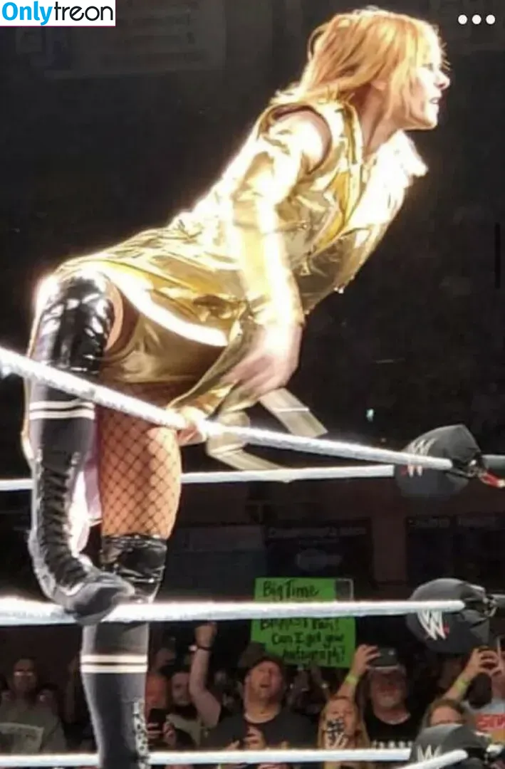 Becky Lynch nude photo #0178 (beckylynchwwe)