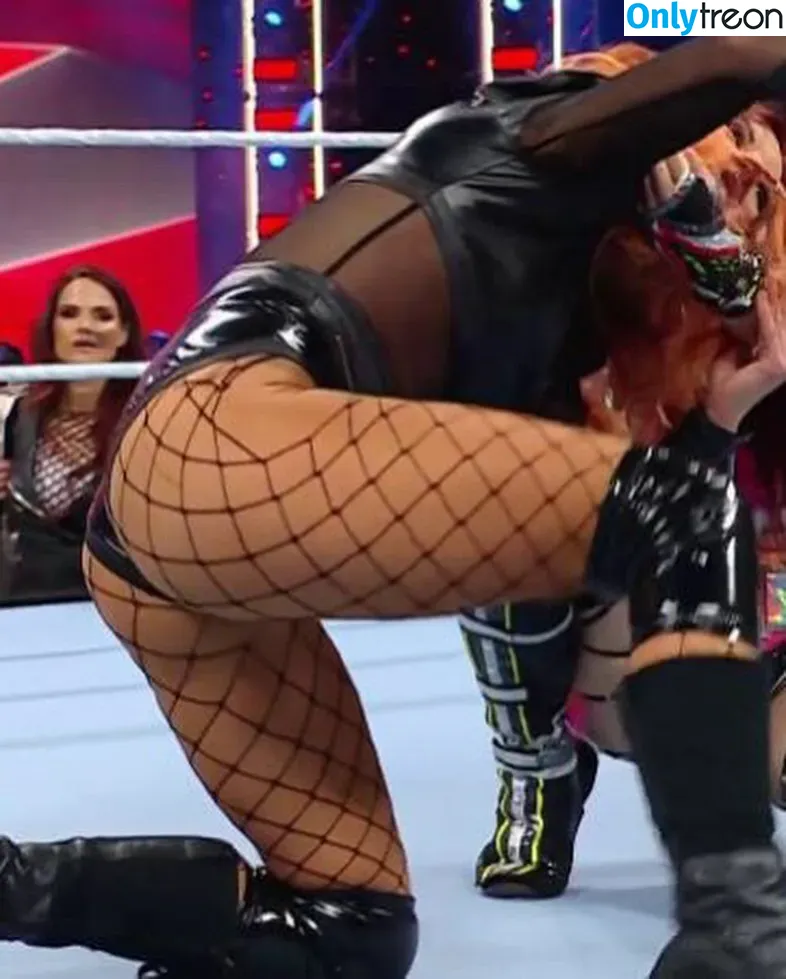 Becky Lynch nude photo #0292 (beckylynchwwe)